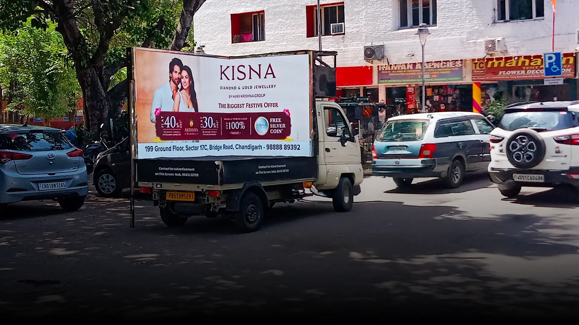 Recent Installation: Driving Visibility: Transforming Transit Advertising with Xtreme Media’s LED Display by Xtreme Media