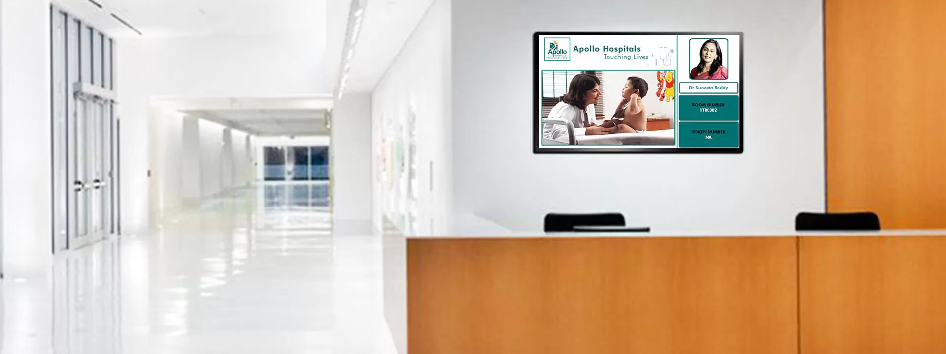 Digital Display Solutions for Healthcare