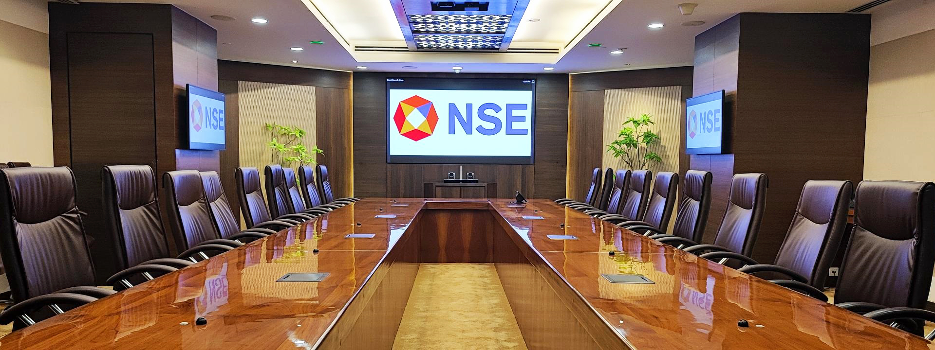 Boardroom Display for NSE